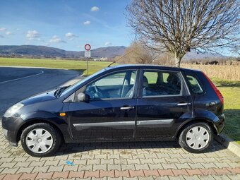 Ford Fiesta 1,2 benzín, čierne - 3