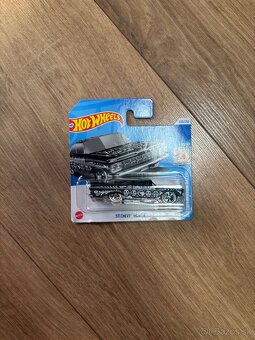 Hot Wheels - 3