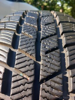 195/60 r15 zimne pneumatiky - 3