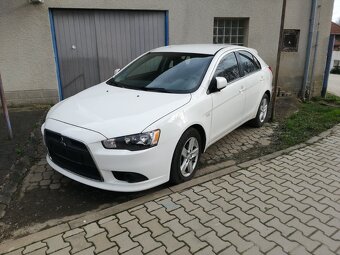 Mitsubishi Lancer - 3