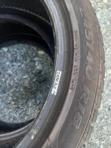 Pneu245/40r18. 97V. M+S. Pirelli - 3