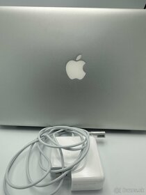  Apple MacBook Pro (13-inch, 2010) 128GB - Nová batéria  - 3