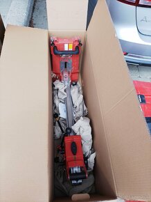 Hilti - 3