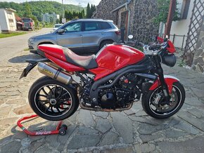 Triumph SPEED TRIPLE 1050 SE - 3