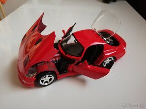 1:18 predam    DODGE  Viper - 3