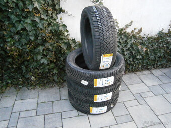 Predám 4x celoročné nové pneu PIRELLI 215/50 R18 92W - 3