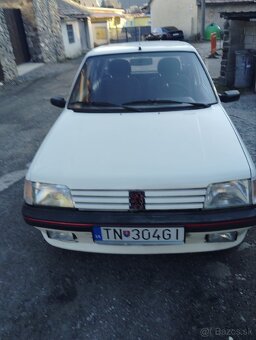 Peugeot 205 - 3