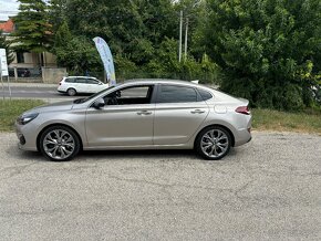 Hyundai i30 fastback - 3