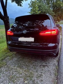 Volkswagen Touareg 3.0 V6 TDI SCR Elegance 4Motion Tiptronic - 3