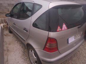 Mercedes benz a160 - 3