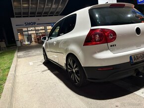 Volkswagen Golf GTI - 3