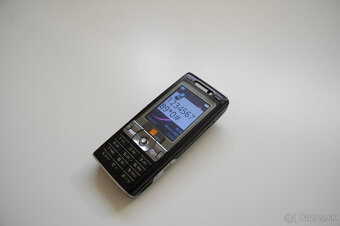 Sony Ericsson K800i - 3