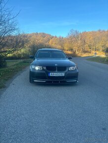 BMW e90 320D/AT - 3