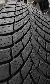 Zimné pneu 205/60-R16 Bridgestone Blizzak 96H - 3