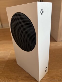 Xbox Series S - 3