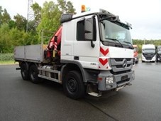 9333 MB Actros 3355 - V8 - MP3 - 6x4 – Valník + HR-FASSI  F - 3