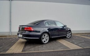 Volkswagen Passat 3.6 V6 4MOTION Highline DSG - 3