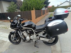 Yamaha 1000 Fazer - 3