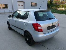 Škoda Fabia 1.4 Sportline 85k 2010, Climatronic,park.senzory - 3