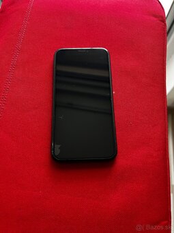 Iphon XR 64gb - 3