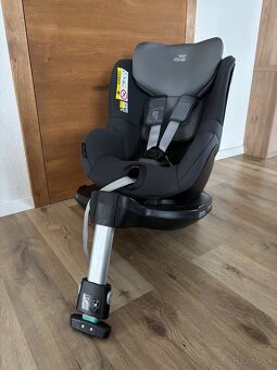 BRITAX RÖMER dualfix M-i SIZE, Otočná 360° - 3