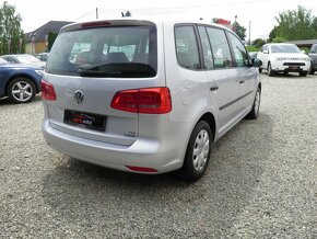 Volkswagen Touran 1.6 TDI Comfortline DSG - 3