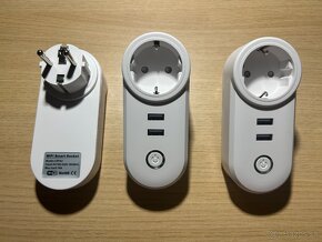 3 kusy -- Tuya Wifi Smart 1x zásuvka+ 2x USB vstup - 3