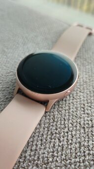 Samsung Galaxy Watch Active 2 - ružové - 3