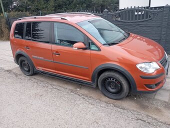 Vw Touran cross 2.0 TDI PD 8v 103kw - 3