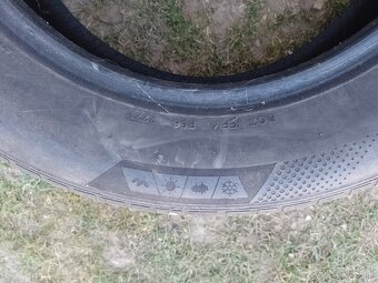 Predám 4 zimné pneumatiky 215/65r17-99v - 3