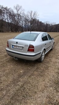 Škoda Octavia - 3