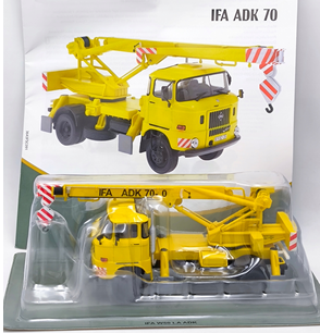 IFA ADK 70 1:43 + časopis - 3