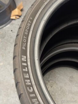 Michelin Pilot Sport 5 - 235/35 R19 (4ks) - 3