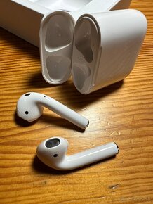 Originálne Apple AirPods prvej generácie - 3