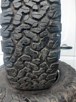 Pneumatiky terénne 285/65R18 Bfgoodrich perfektný stav - 3