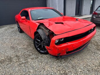 Dodge challenger 3.6 2019r automat - 3