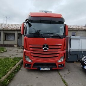 Mercedes actros - 3