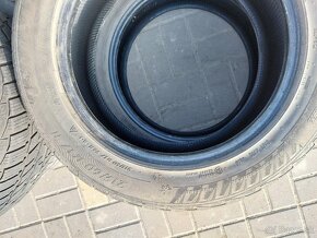 Predám 4ks zimné pneumatiky 215/60R16 96H - 3