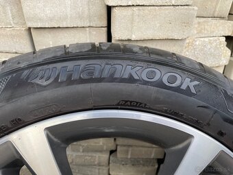 BMW R18 Styling, org. 225/50R18 - 3