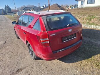 KIA CEED 1,6 BENZÍN 85KW ROK 2010 - 3