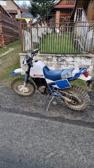 Suzuki dr 600 - 3