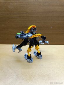 LEGO Bionicle Mahri matoran Dekar (8930) - 3