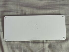 Apple Magic Keyboard - SK - 3