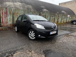 Toyota Yaris 1.3 2013 Možný leasing/úver - 3