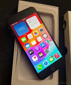 Iphone SE 2020 64GB product red - 100% batéria - 3