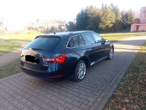 Predám Škoda Superb 3 combi obsah 2 liter desel ročník 2016 - 3