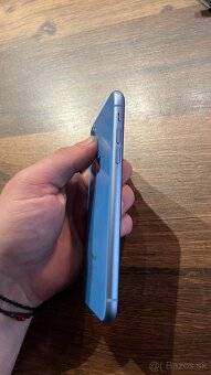 Predám iPhone xr 64gb - 3