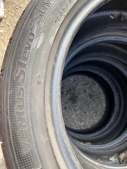 Hankook 235/50 r19 - 3