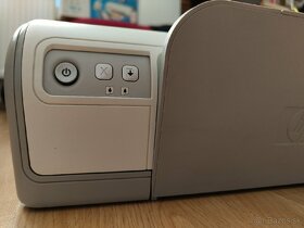 HP Deskjet D 2560 - 3