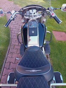 Suzuki Intruder 1500 - 3